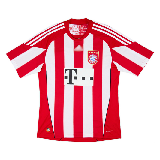 Bayern Munich 2010/11 (Home)